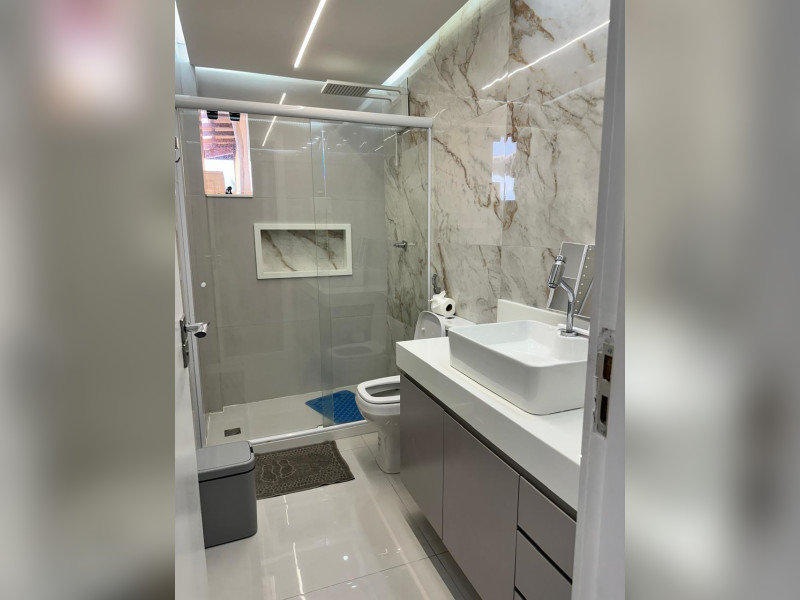 Casa de condomínio à venda GERIBÁ com 106m² e 3 quartos por R$ 1.750.000 - banheiro-1.jpg