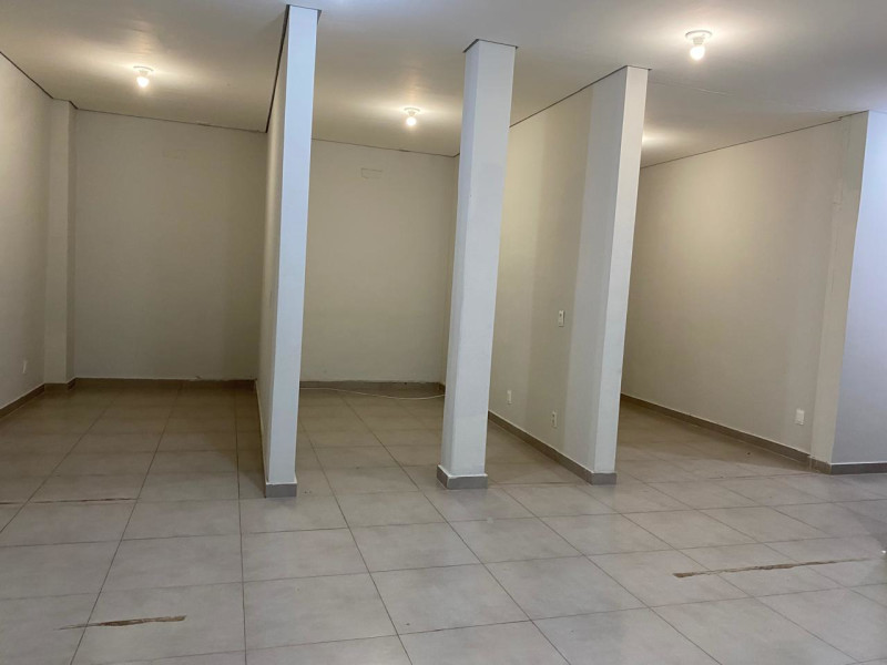 Comercial para alugar Flamengo com 200m² e 0 quartos por R$ 4.900 - foto-5.jpeg