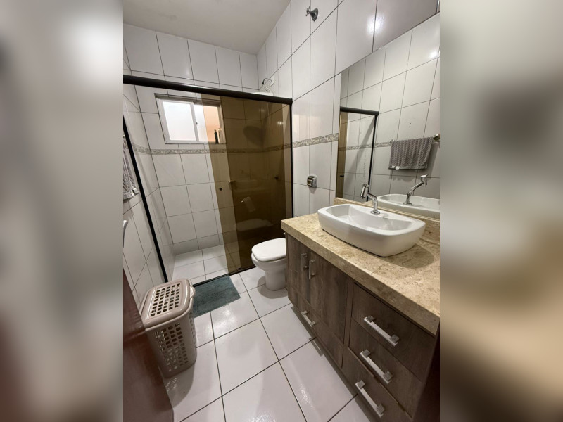 Casa à venda Centro com 157m² e 3 quartos por R$ 555.000 - 1000040491.jpg