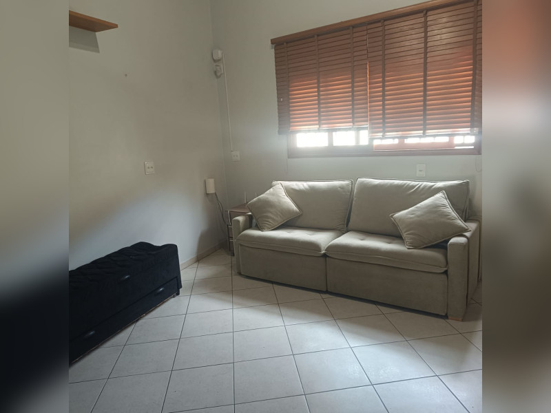 Casa à venda Jardim Pacaembu com 209m² e 3 quartos por R$ 990.000 - img-20260304-wa0078.jpg