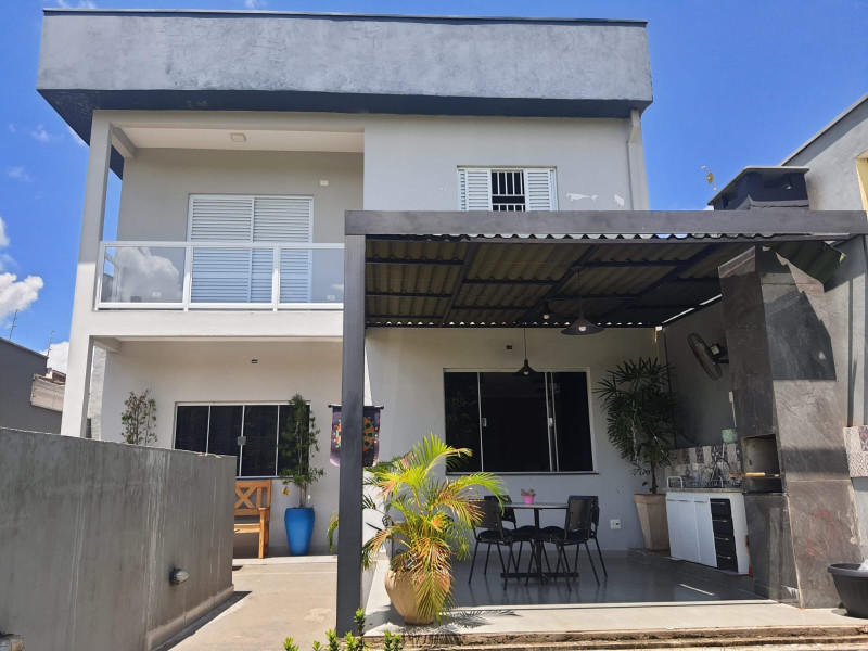 Casa à venda Jardim Itapura com 170m² e 3 quartos por R$ 495.000 - 1000605334.jpg