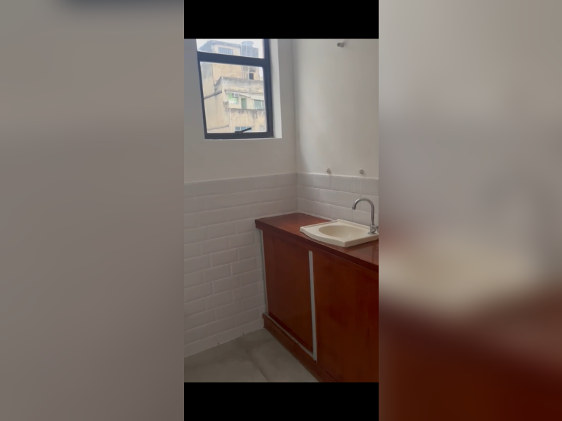 Comercial à venda Méier com 77m² e 0 quartos por R$ 140.000 - img-7922.PNG