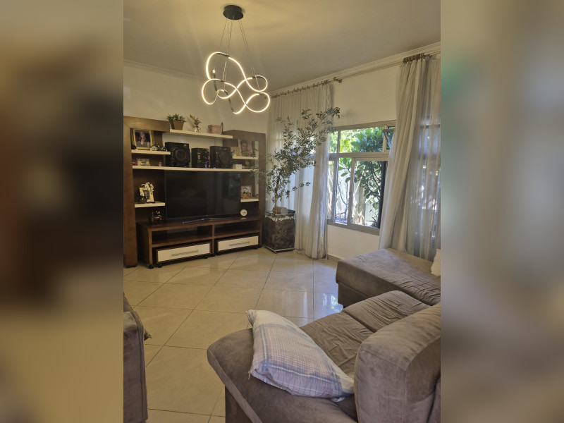 Casa à venda Planalto com 223m² e 3 quartos por R$ 1.000.000 - 20260316-131652.jpg