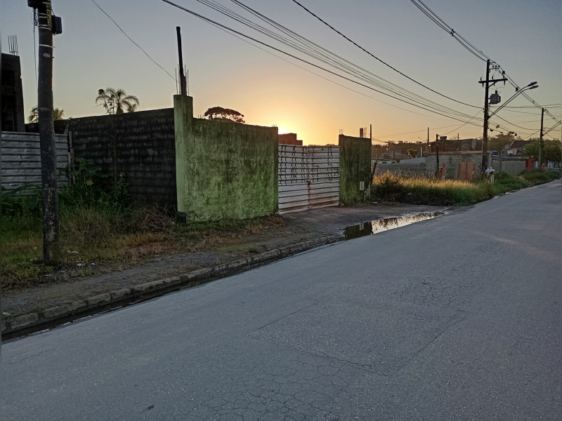imóvel com 300m² - Balneario Itaguaí - Mongaguá