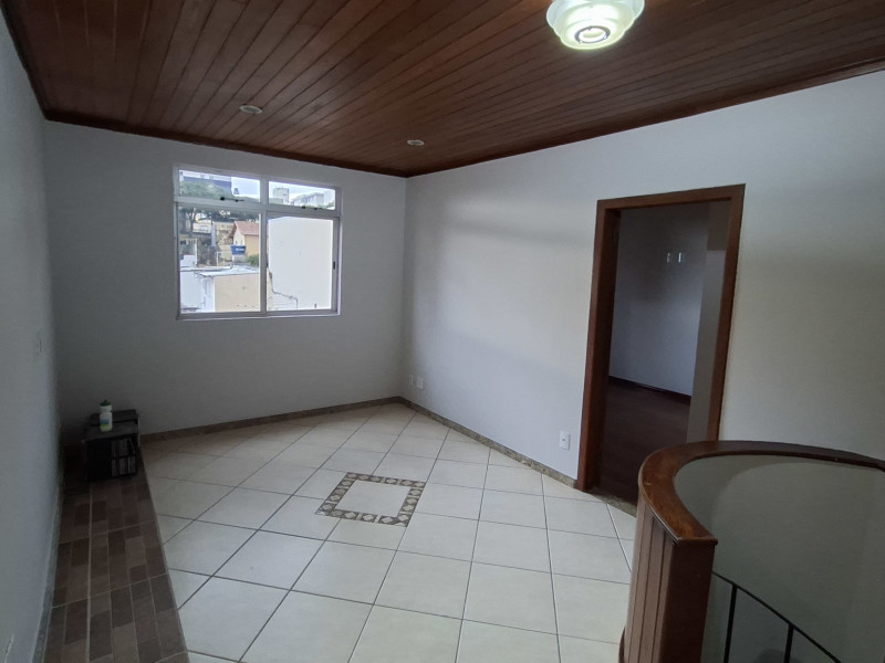 Cobertura à venda Graça com 231m² e 5 quartos por R$ 900.000 - img-7729.jpeg