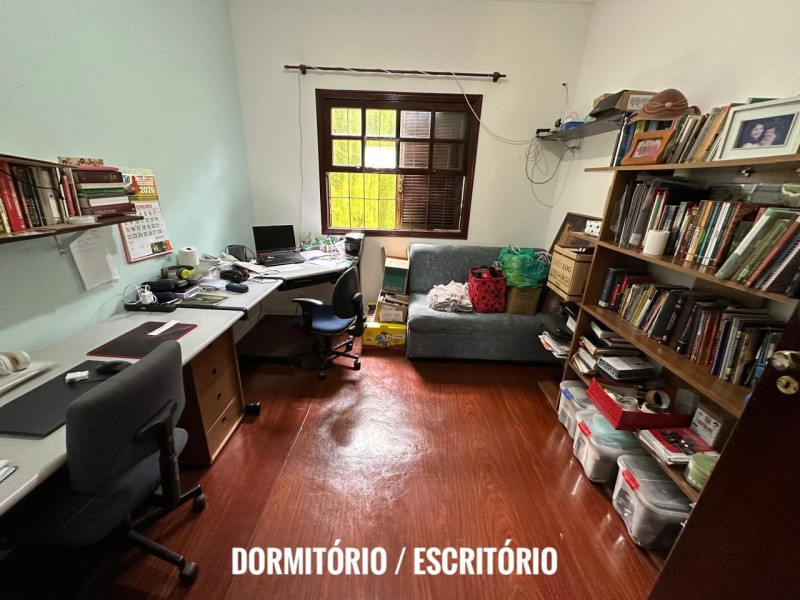 Casa de condomínio à venda São Fernando Residencia com 268m² e 7 quartos por R$ 1.250.000 - f9-dormitorio-escritorio.jpeg