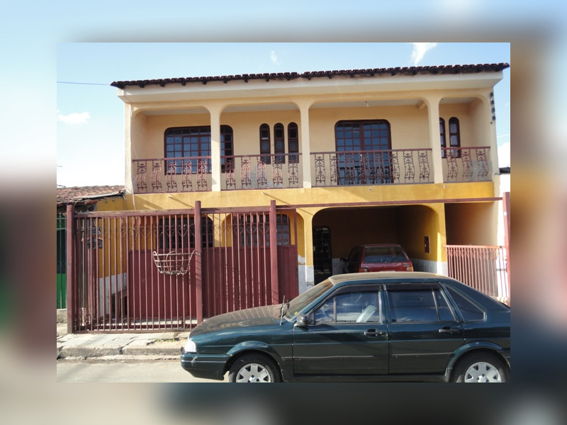 Casa à venda candangolandia com 223m² e 6 quartos por R$ 850.000 - 01-fachada-1.JPG