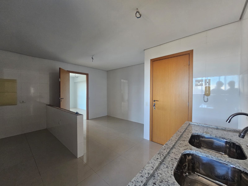 Apartamento à venda Zona 02 com 149m² e 2 quartos por R$ 1.200.000 - cozinha.jpeg