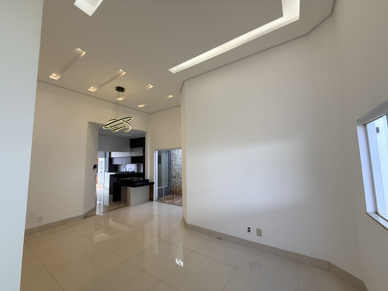 Casa à venda Novo Mundo com 170m² e 4 quartos por R$ 820.000 - img-9091.jpeg