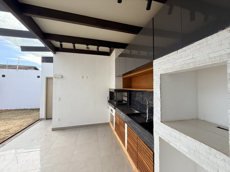 Casa à venda Novo Mundo com 170m² e 4 quartos por R$ 820.000 - img-9101.jpeg
