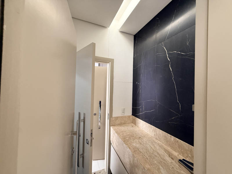 Casa à venda Novo Mundo com 170m² e 4 quartos por R$ 820.000 - img-9117.jpeg