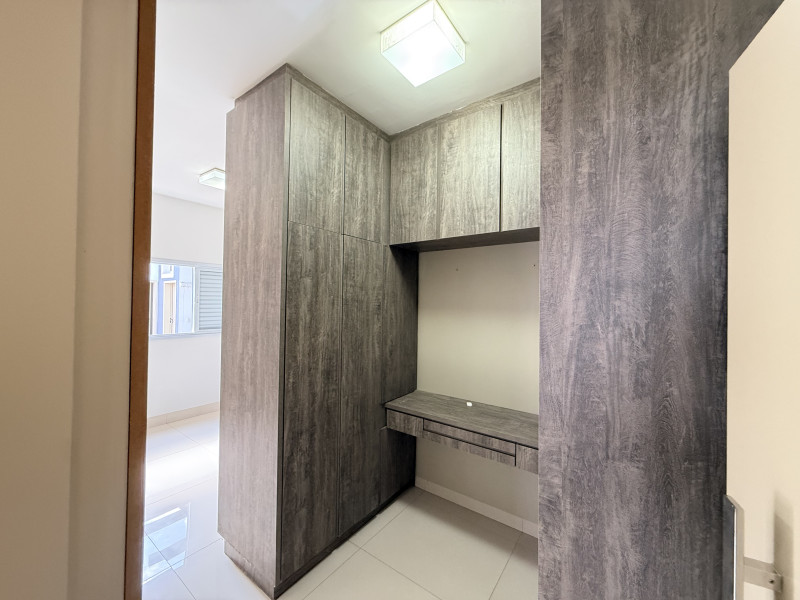 Casa à venda Novo Mundo com 170m² e 4 quartos por R$ 820.000 - img-9126.jpeg