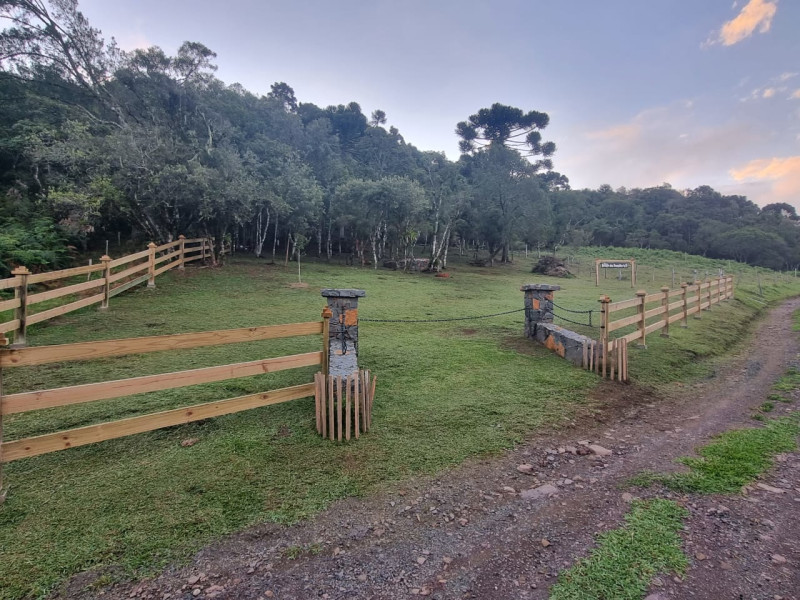 Terreno à venda Centro com 1335m² e 0 quartos por R$ 187.000 - img-20260325-wa0102.jpg