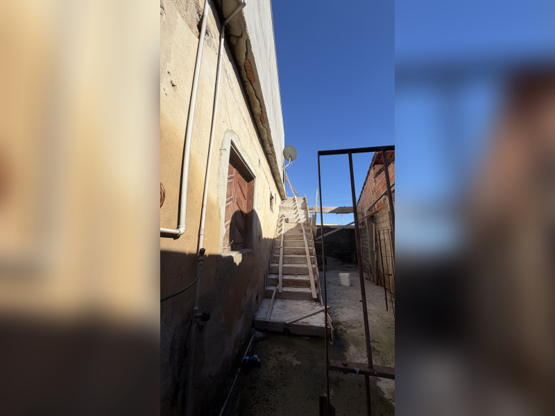 Casa à venda Centro com 400m² e 2 quartos por R$ 450.000 - img-5057.jpeg