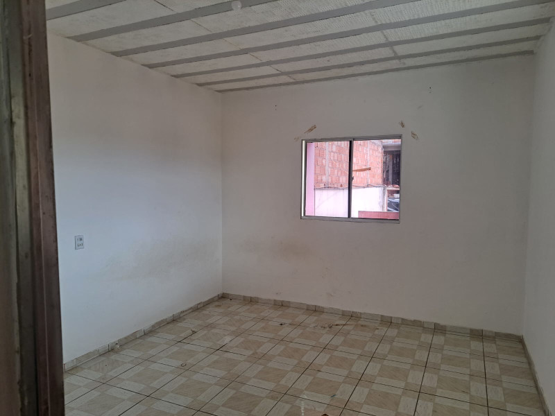 Casa de condomínio à venda Jardim das Alterosas - 2ª Seção com 240m² e 5 quartos por R$ 700.000 - 1000628565.jpg