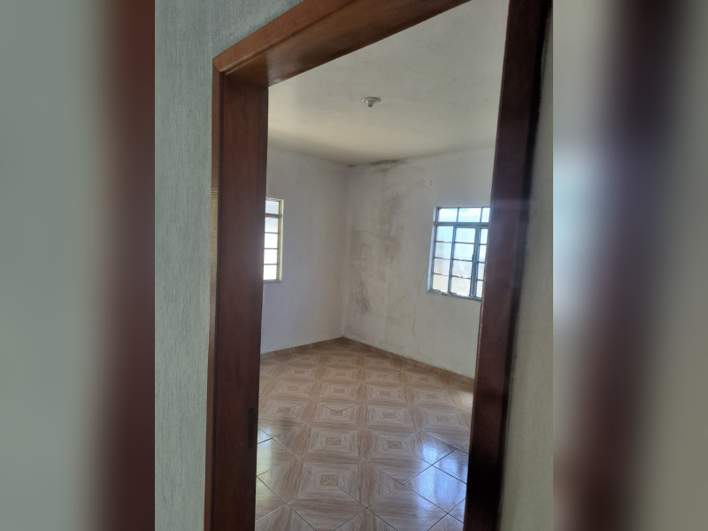 Casa de condomínio à venda Jardim das Alterosas - 2ª Seção com 240m² e 5 quartos por R$ 700.000 - 1000628587.jpg