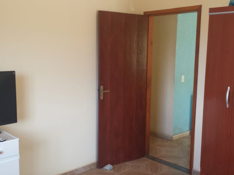 Casa de condomínio à venda Jardim das Alterosas - 2ª Seção com 240m² e 5 quartos por R$ 700.000 - 1000628685.jpg