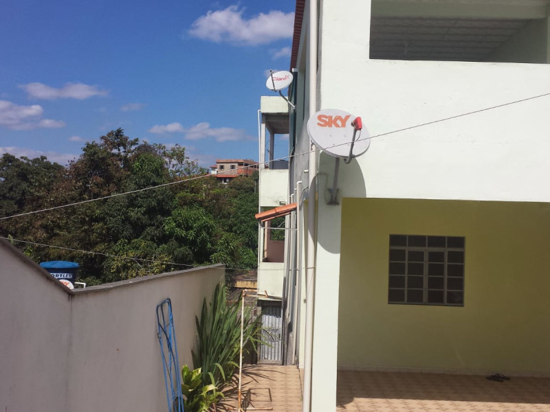 Casa de condomínio à venda Jardim das Alterosas - 2ª Seção com 240m² e 5 quartos por R$ 700.000 - 1000628709.jpg