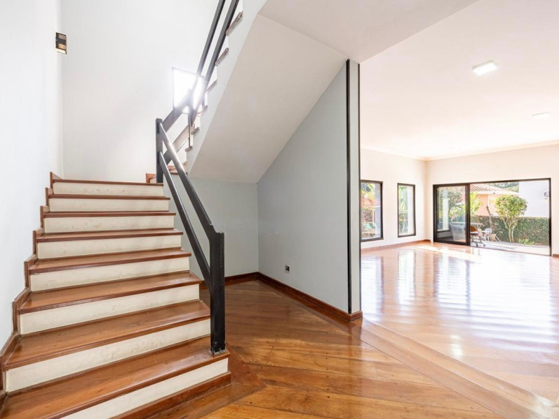 imóvel com 317m² - Alphaville - Santana de Parnaiba