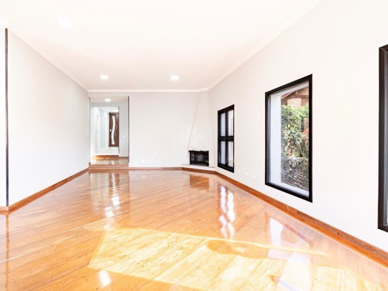 imóvel com 317m² - Alphaville - Santana de Parnaiba