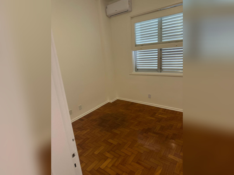 Apartamento à venda Catete com 72m² e 2 quartos por R$ 700.000 - 7-quarto1-vista-da-porta.jpeg