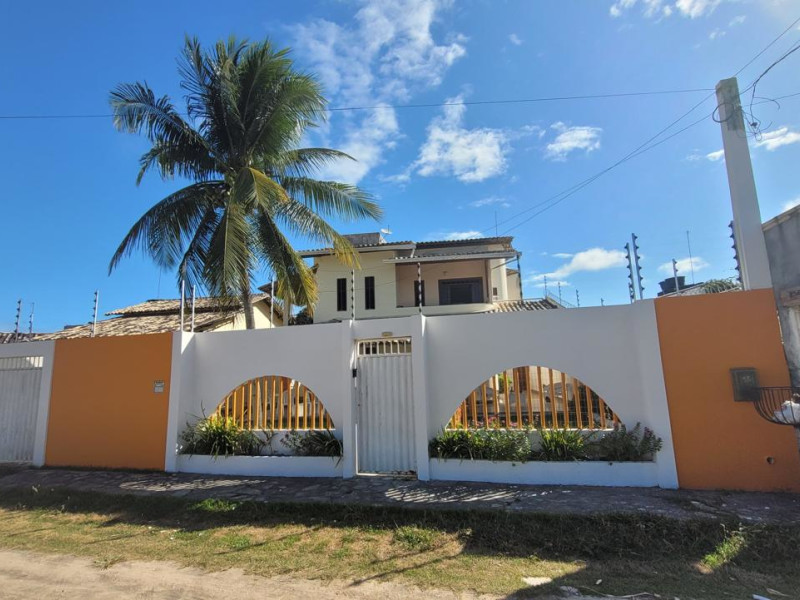 Casa à venda Centro com 230m² e 6 quartos por R$ 1.380.000 - whatsapp-image-2026-03-30-at-130125.jpeg