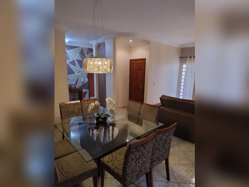 Casa à venda Ribeirânia com 300m² e 5 quartos por R$ 1.047.000 - whatsapp-image-2026-03-31-at-205712-1.jpeg