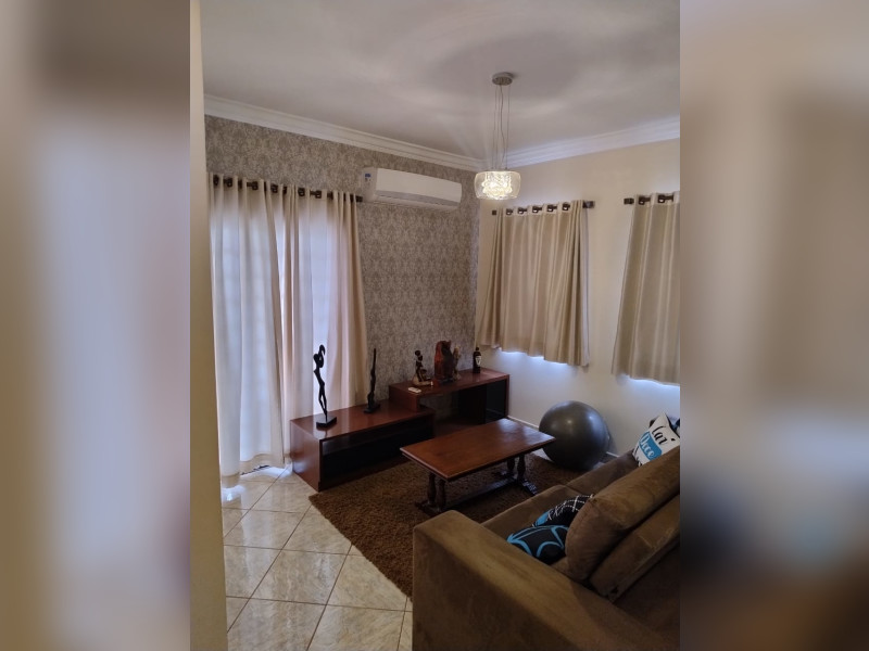 Casa à venda Ribeirânia com 300m² e 5 quartos por R$ 1.047.000 - whatsapp-image-2026-03-31-at-205712.jpeg