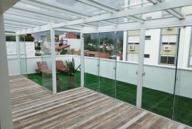 Cobertura à venda Medianeira com 132m² - 2 dormitórios -  vagas - R$ 593.900 - faae787c-f0aa-4438-89fd-0c48cc103cc4.jpeg