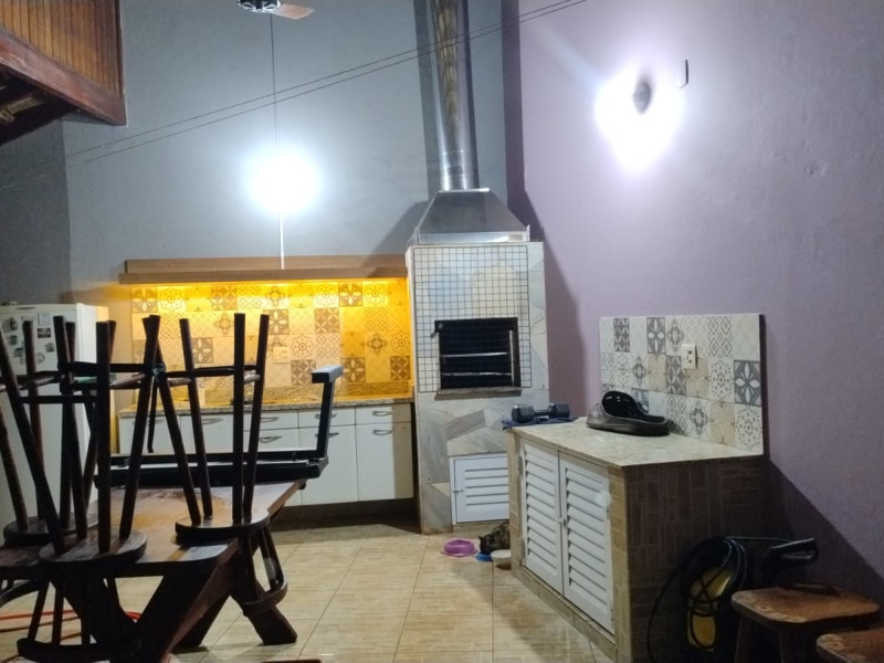 Casa à venda Ribeirânia com 300m² e 5 quartos por R$ 1.047.000 - whatsapp-image-2026-03-31-at-205733-1.jpeg