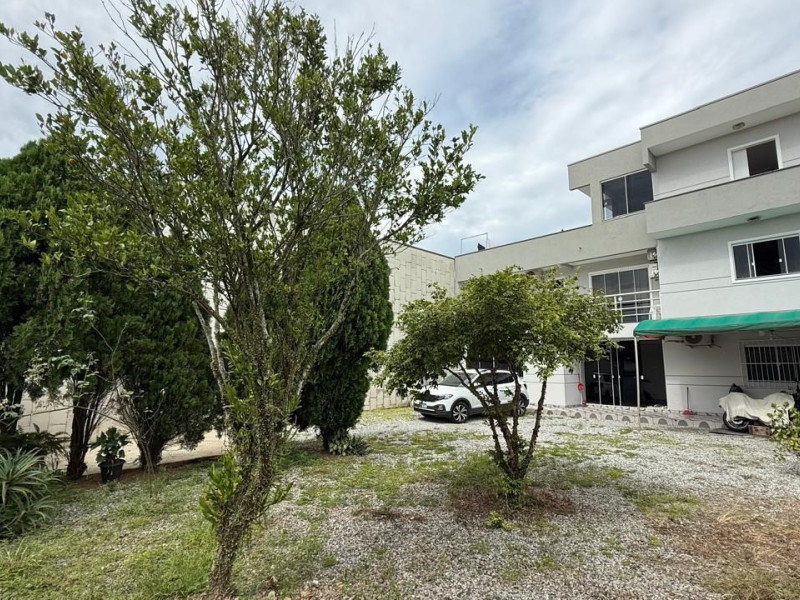 Casa à venda Areias com 310m² e 3 quartos por R$ 1.650.000 - casa-vista-geral-externa.jpeg