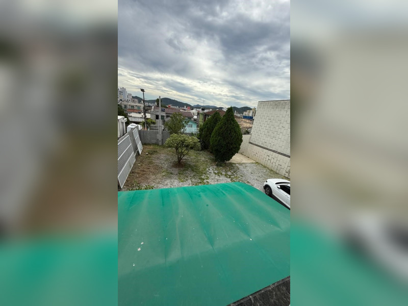 Casa à venda Areias com 310m² e 3 quartos por R$ 1.650.000 - vista-da-janela-da-sala.jpeg