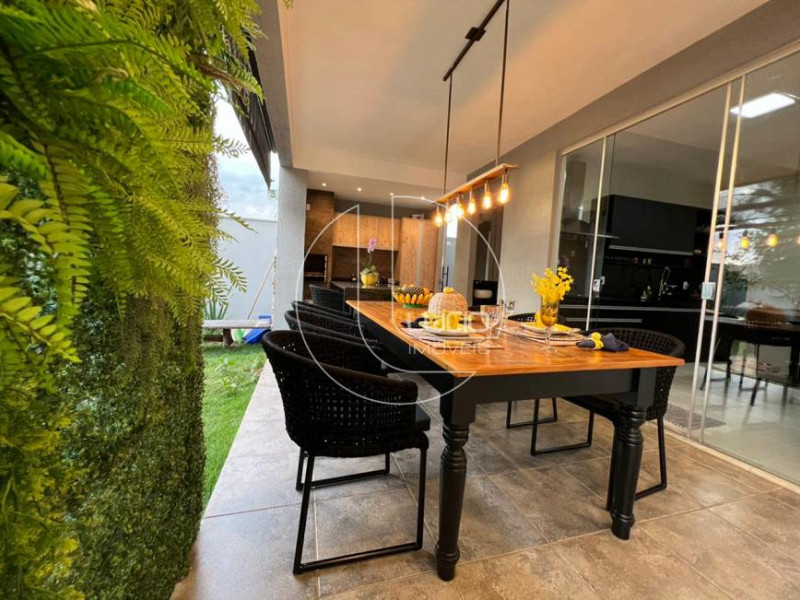 Casa à venda Anápolis City com 351m² e 4 quartos por R$ 1.790.000 - img-5581.jpeg