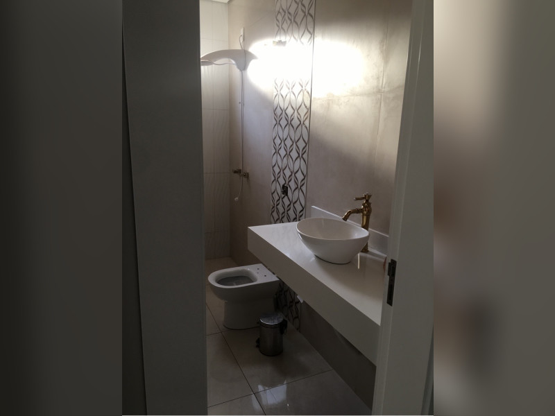 Casa de condomínio para alugar Shopping Park com 200m² e 3 quartos por R$ 7.700 - img-4302.jpeg