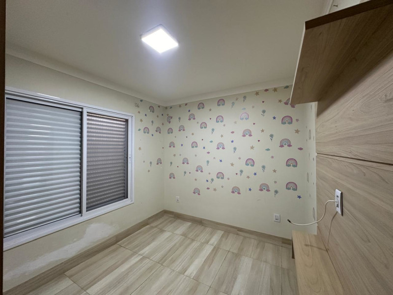 Casa à venda Parque das Laranjeiras II com 220m² e 3 quartos por R$ 650.000 - foto-15.jpeg