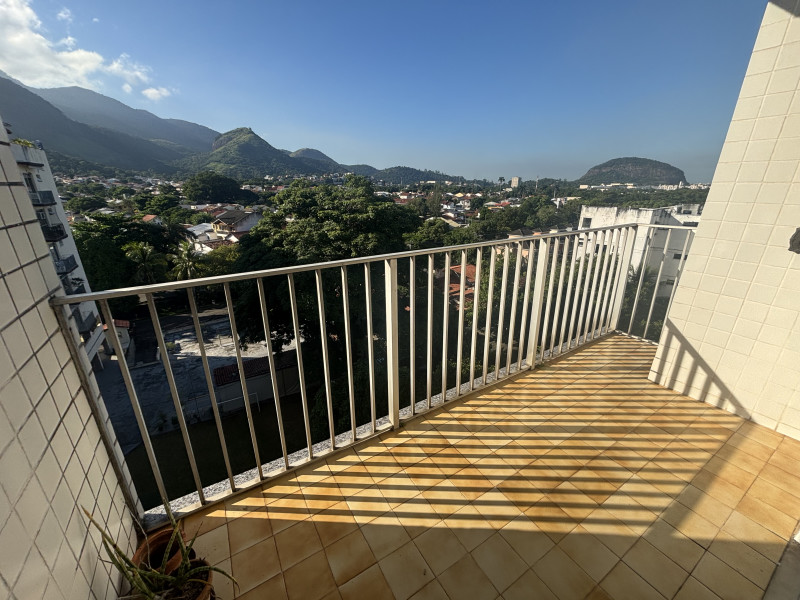 Cobertura à venda Anil com 166m² e 3 quartos por R$ 650.000 - img-2421.jpeg