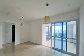 Apartamento para alugar Pituba com 94m² - 2 dormitórios -  vagas - R$ 5.850 - sala.jpg