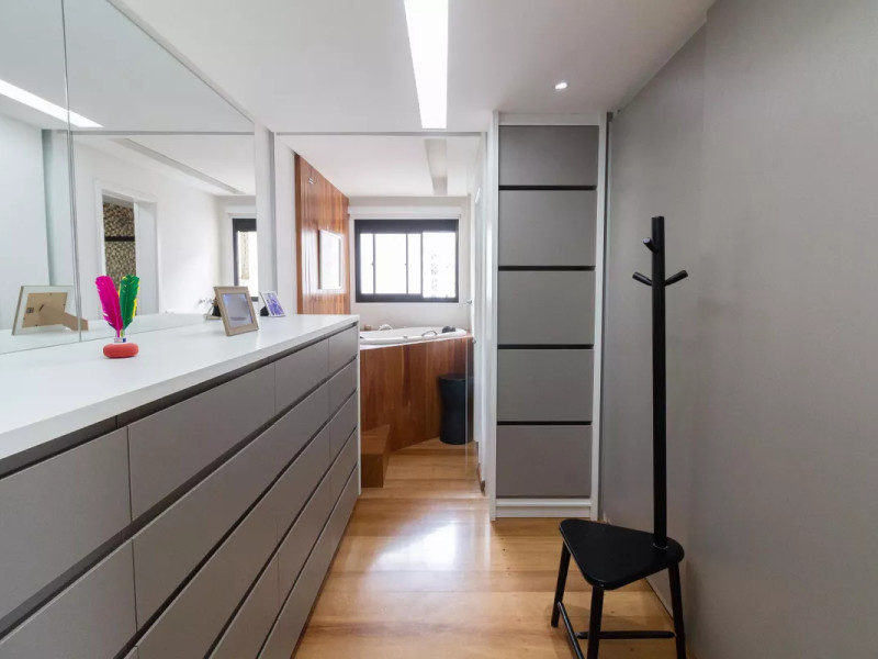 Apartamento à venda Jardim Peri Peri com 150m² e 4 quartos por R$ 1.250.000 - 027-suite-master-closet.jpeg