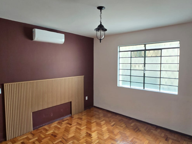 Casa à venda Monsenhor Messias com 380m² e 6 quartos por R$ 1.000.000 - whatsapp-image-2026-04-12-at-130846.jpeg