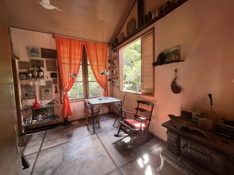 Sítio à venda Vieira com 120000m² e 5 quartos por R$ 1.100.000 - 021salahippie1.jpg