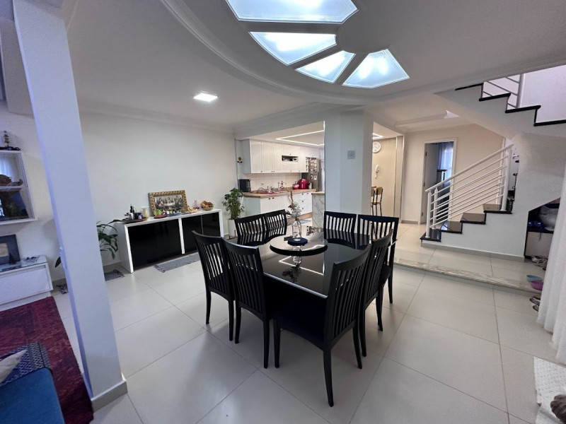 Casa à venda Jardim Morumbi com 160m² e 3 quartos por R$ 850.000 - whatsapp-image-2026-04-22-at-120003-1.jpeg