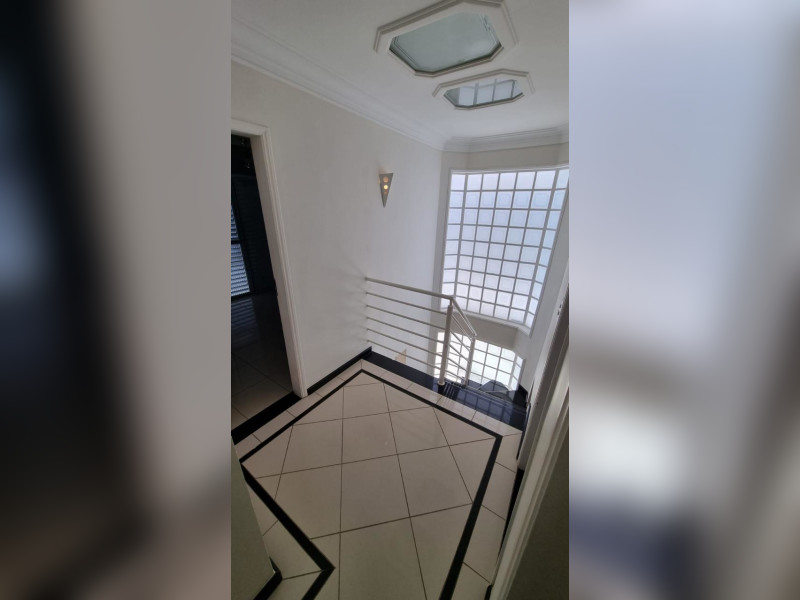 Casa à venda Jardim Morumbi com 160m² e 3 quartos por R$ 850.000 - whatsapp-image-2026-04-22-at-120214-2.jpeg