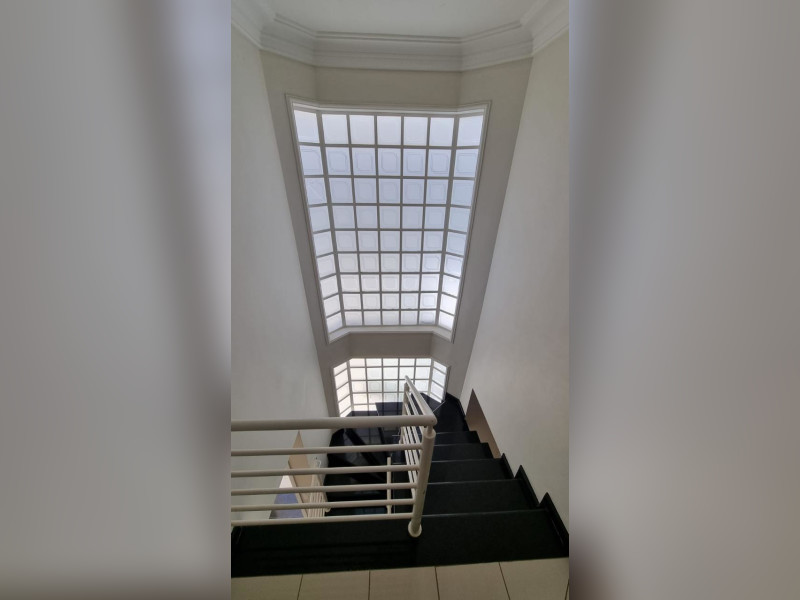 Casa à venda Jardim Morumbi com 160m² e 3 quartos por R$ 850.000 - whatsapp-image-2026-04-22-at-120215-2.jpeg