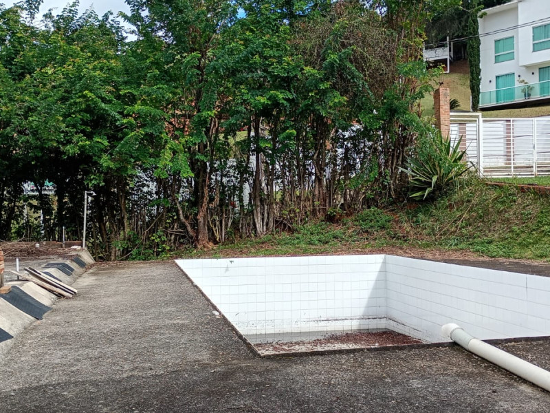 imóvel com 500m² - Fontesville - Juiz de Fora