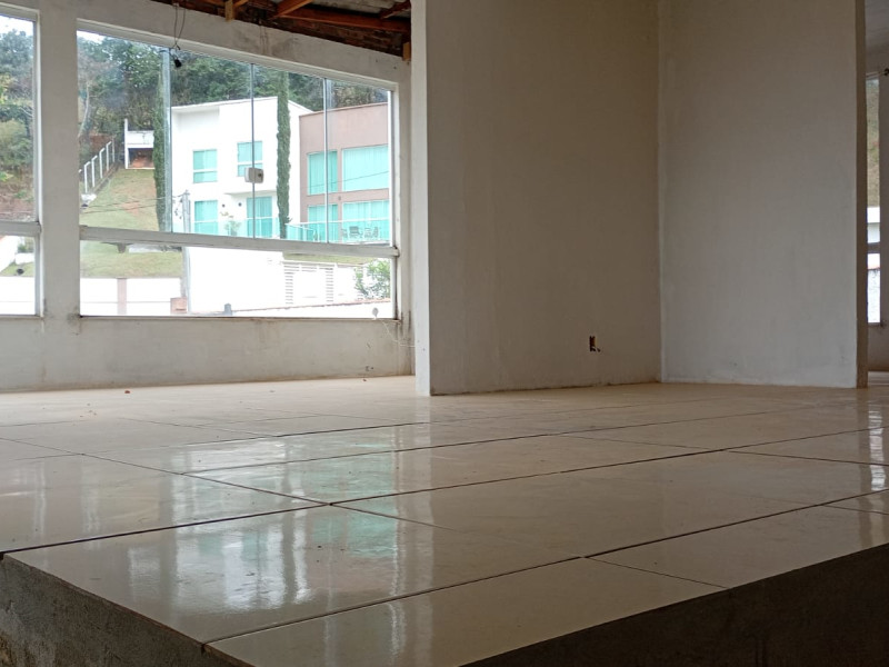 imóvel com 500m² - Fontesville - Juiz de Fora