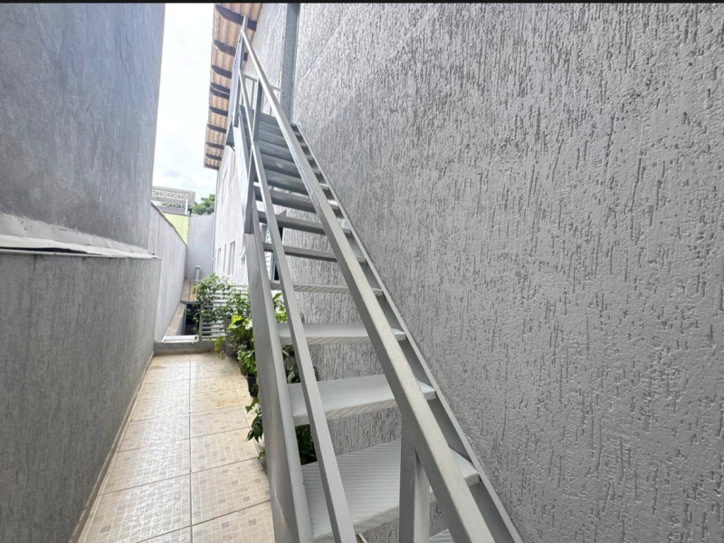 Casa à venda Jardim Rosemary com 252m² e 15 quartos por R$ 700.000 - lindo-sobrado-a-venda-jardim-rosemary-645-26.png