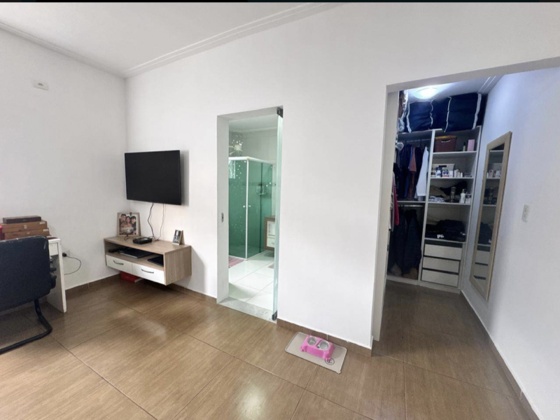 Casa à venda Jardim Rosemary com 252m² e 15 quartos por R$ 700.000 - lindo-sobrado-a-venda-jardim-rosemary-645-3.png