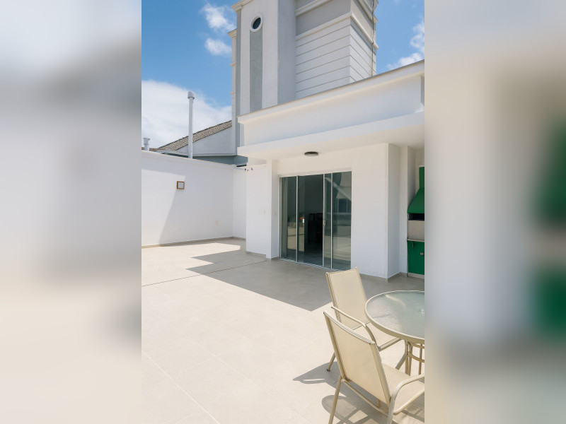 Cobertura à venda Campeche com 157m² e 3 quartos por R$ 1.460.000 - area-externa.jpeg