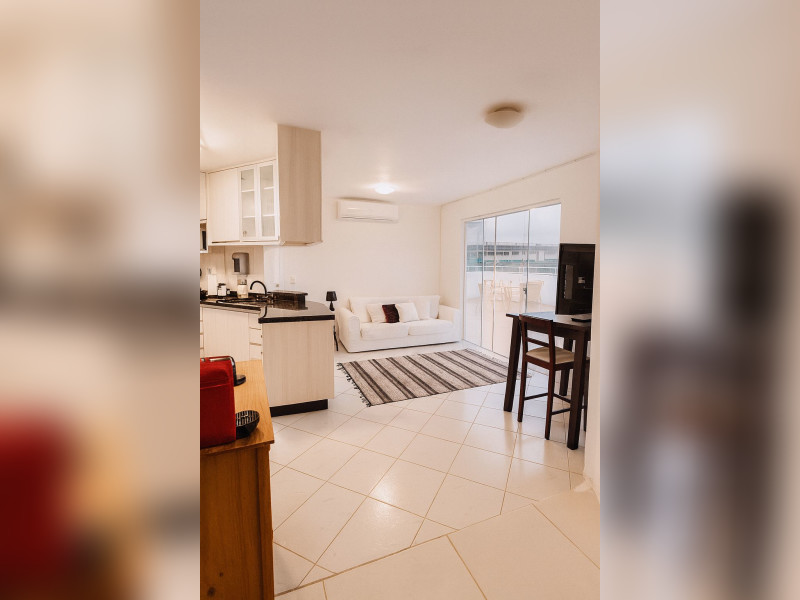 Cobertura à venda Campeche com 157m² e 3 quartos por R$ 1.460.000 - sala-1.jpeg