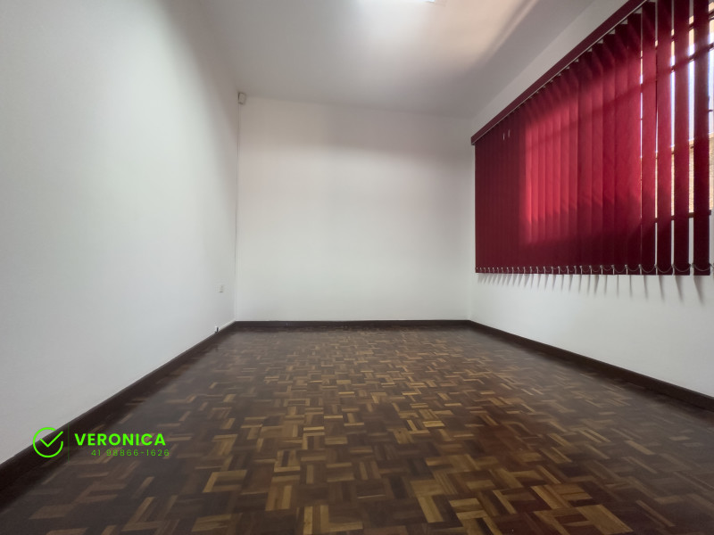 Casa à venda Capão Raso com 140m² e 3 quartos por R$ 950.000 - img-8343.jpg